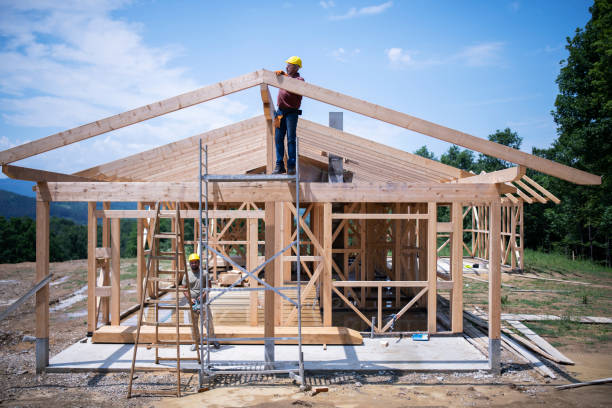 Best Emergency Roof Repair  in Saybrook On The Lake, OH
